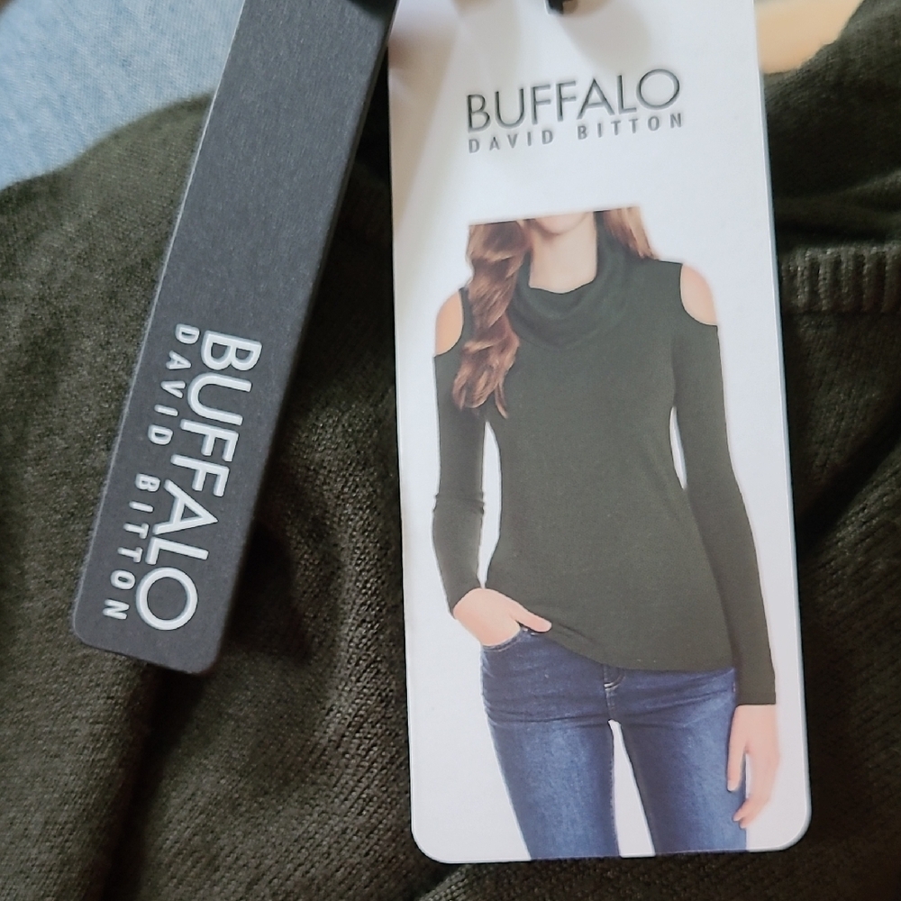 Buffalo David Bitton Dark Green Cold Shoulder Top Large.